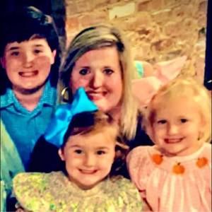 Meet your Posher, Laura